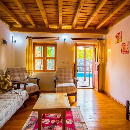 Nilay - Tarihi Dokusu Ile Unutulmaz Tatil 费特希耶